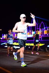 BIB: 4095
                            <button type="button" onclick="openModal(22866187)" class="btn btn-primary btn-sm float-right btn-popup" data-toggle="modal" data-target=".modal-high-quality">
                        <i class="fas fa-shopping-cart"></i> Add to Cart
                    </button>
                                            <button type="button" onclick="isThisMe(22866187, true)" class="btn btn-success btn-sm float-right btn-popup btn-isme hidden" data-toggle="tooltip" data-placement="bottom" title="นี่คือรูปของคุณใช่ไหม คลิกที่นี่เพื่อเอาเข้าอัลบั้ม">
                        <i class="fas fa-plus"></i> Add to album
                    </button>
                    <button type="button" onclick="isThisMe(22866187, false)" class="btn btn-warning btn-sm float-right btn-popup btn-isnotme hidden">
                        <i class="fas fa-ban"></i> Remove from album
                    </button>